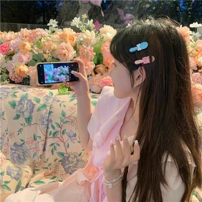 黑玫瑰公寓